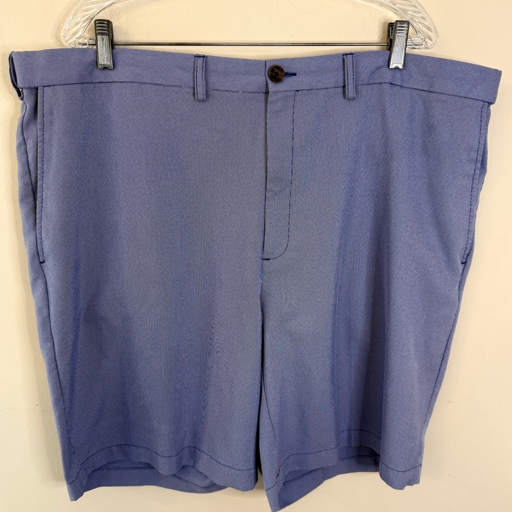 Cool 18 Pro golf shorts subtle blue & white checkered plaid stretch waist SZ 44”